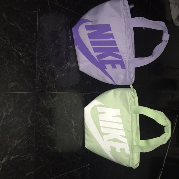 Set of Nike lunchboxes - Picture 2 of 2